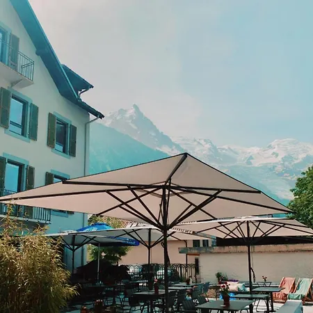 Otel Cosmiques - Centre