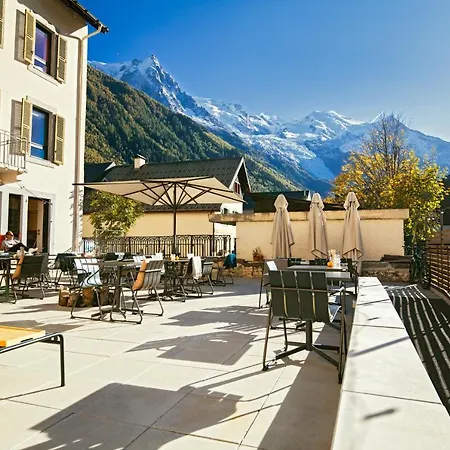 Cosmiques - Centre Otel Chamonix
