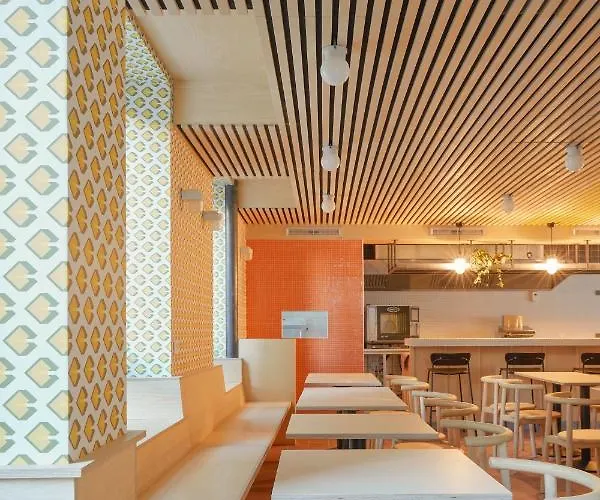 Cosmiques - Centre Отель Шамони